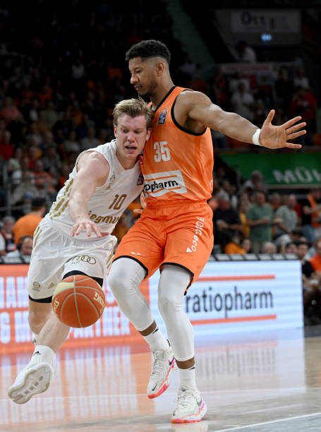 也为足球赛 也为足球赛