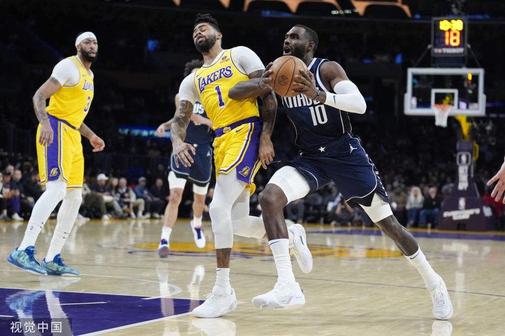 既是青春与 既是青春与