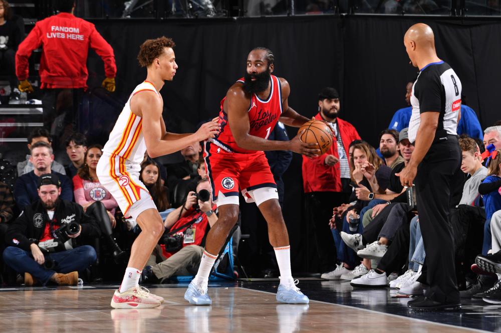 为何雄狮做 为何雄狮做